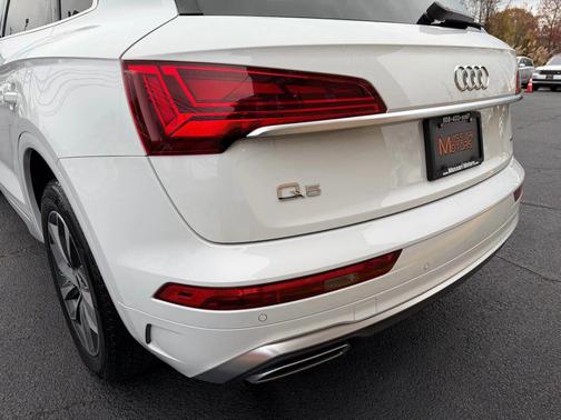 2022 Audi Q5 45 S line Premium