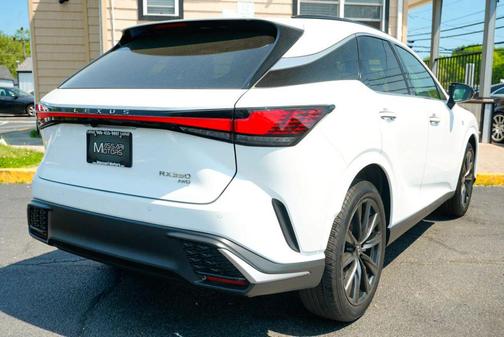 White 2023 Lexus RX 350 F SPORT Handling