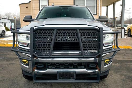 2019 RAM 2500 Big Horn Crew Cab 4x4 6'4' Box