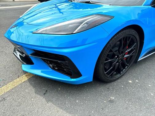 2023 Chevrolet Corvette Stingray w/2LT