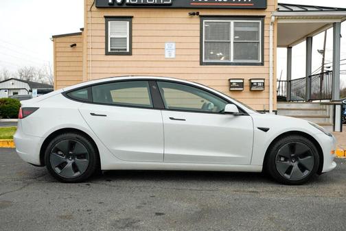 White 2022 Tesla Model 3 Long Range