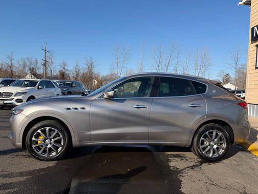 2018 Maserati Levante GranLusso