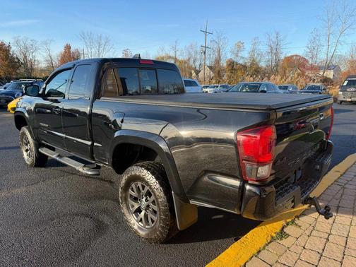2021 Toyota Tacoma SR5