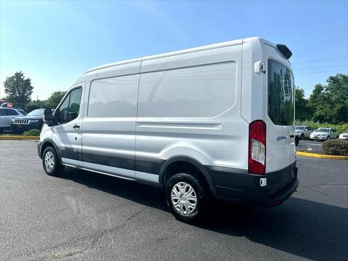 2022 Ford Transit-350 Base