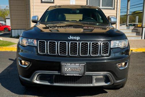 Black 2020 Jeep Grand Cherokee Limited