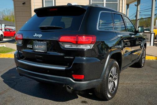 Black 2020 Jeep Grand Cherokee Limited