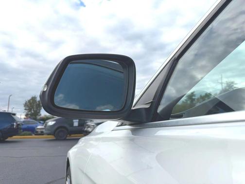 2017 BMW 330 330i Sedan 4D