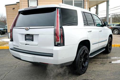 2020 Cadillac Escalade Luxury