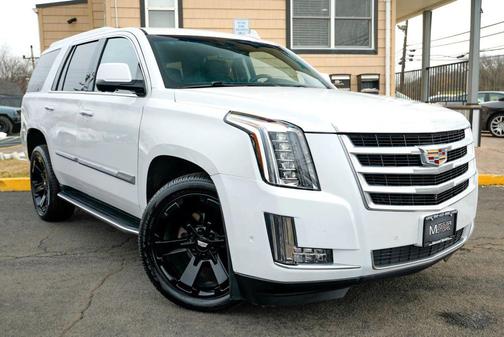 2020 Cadillac Escalade Luxury