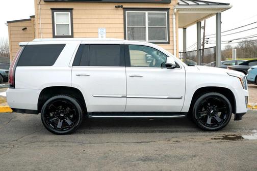 2020 Cadillac Escalade Luxury