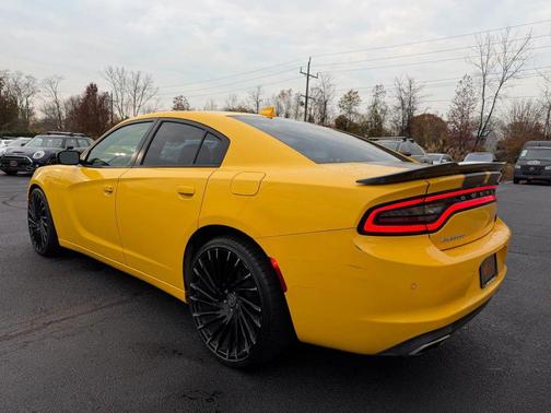 2018 Dodge Charger SXT Plus