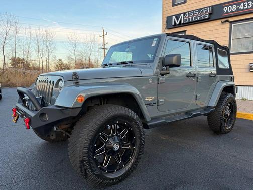 2014 Jeep Wrangler Unlimited Sahara