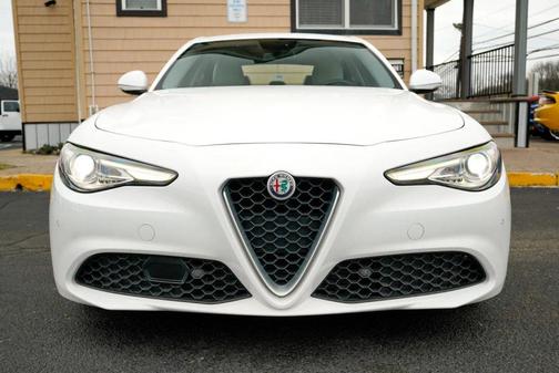2019 Alfa Romeo Giulia Ti Sport