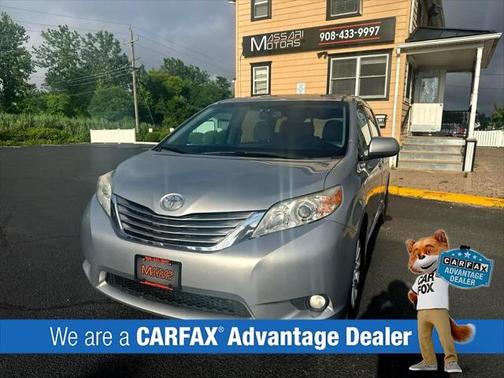 2015 Toyota Sienna XLE