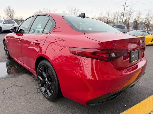 2020 Alfa Romeo Giulia Sport