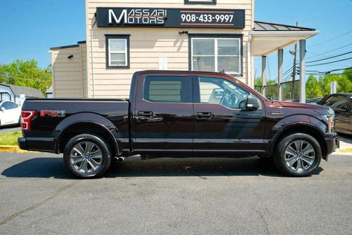 Burgundy 2018 Ford F-150 XLT