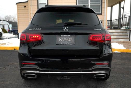 2022 Mercedes-Benz GLC 300 4MATIC