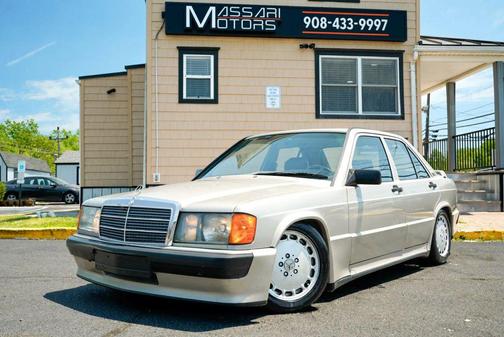 1987 Mercedes-Benz 190 190E 4D Sedan 16V
