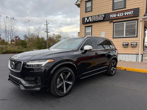 2017 Volvo XC90 T6 R-Design