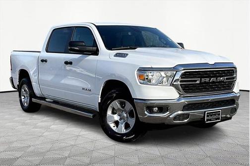 2023 RAM 1500 Big Horn Crew Cab 4x4 57' Box