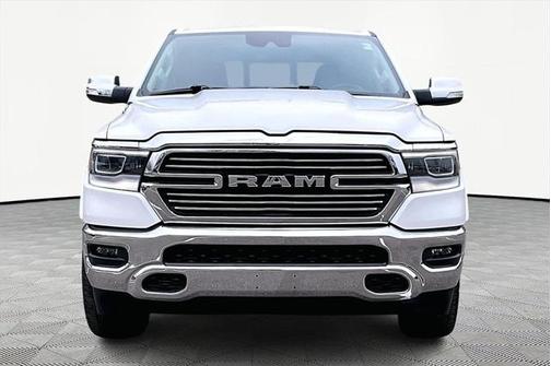 2022 RAM 1500 Laramie Crew Cab 4x4 57' Box
