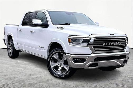 2022 RAM 1500 Laramie Crew Cab 4x4 57' Box