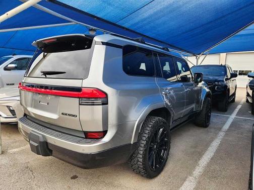 2025 Lexus GX 550 Luxury