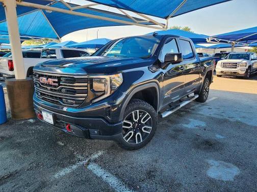 Onyx Black 2023 GMC Sierra 1500 AT4