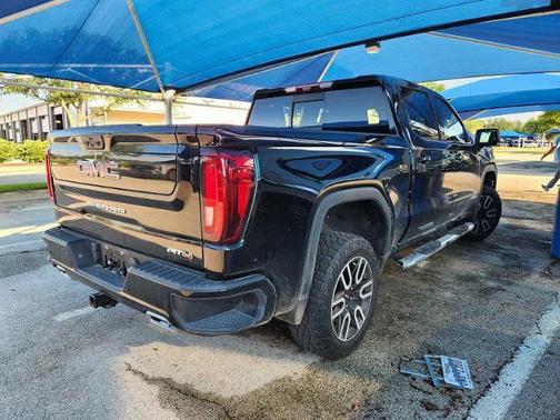 Onyx Black 2023 GMC Sierra 1500 AT4