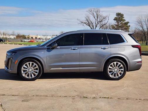Satin Steel Metallic 2021 Cadillac XT6 Premium Luxury FWD