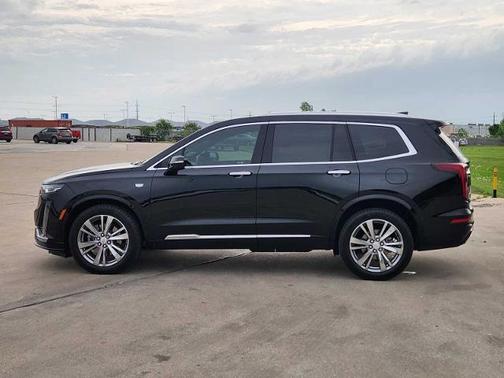 Stellar Black Metallic 2023 Cadillac XT6 Premium Luxury AWD