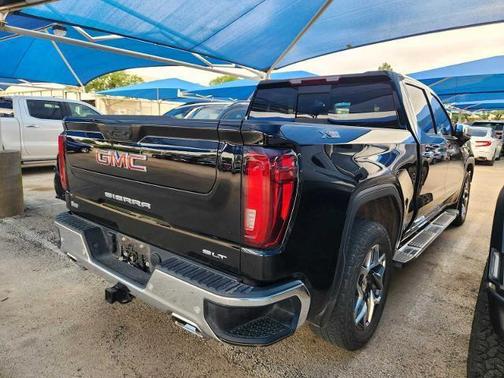 Onyx Black 2024 GMC Sierra 1500 SLT
