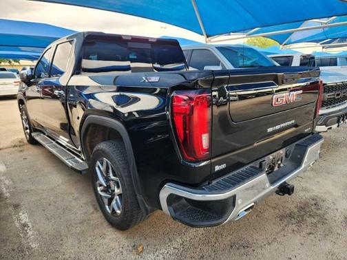 Onyx Black 2024 GMC Sierra 1500 SLT