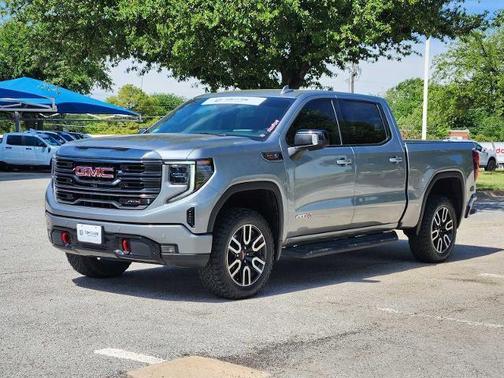 Sterling Metallic 2024 GMC Sierra 1500 AT4