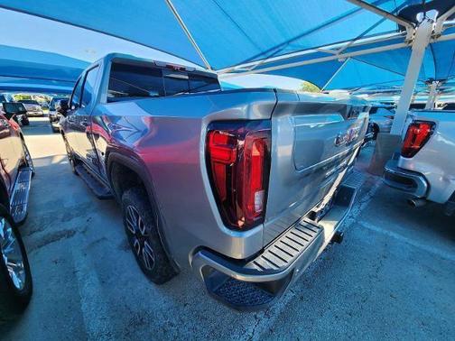 Sterling Metallic 2024 GMC Sierra 1500 AT4