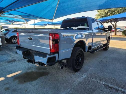 Glacier Gray Metallic Tri-Coat 2026 Ford F-250 Lariat