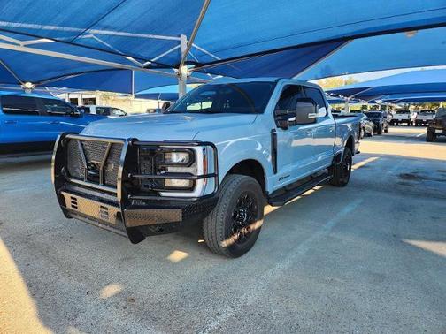 Glacier Gray Metallic Tri-Coat 2026 Ford F-250 Lariat