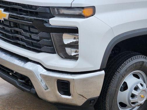 2026 Chevrolet Silverado 3500 WT