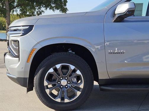 Sterling Gray Metallic 2027 Chevrolet Tahoe LT