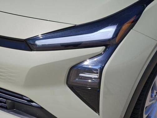 Relic Green Metallic 2027 Chevrolet Bolt LT FWD