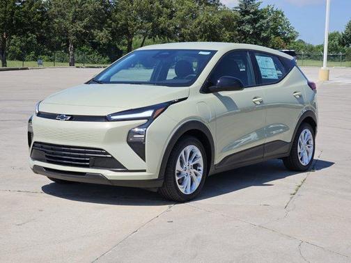 Relic Green Metallic 2027 Chevrolet Bolt LT FWD