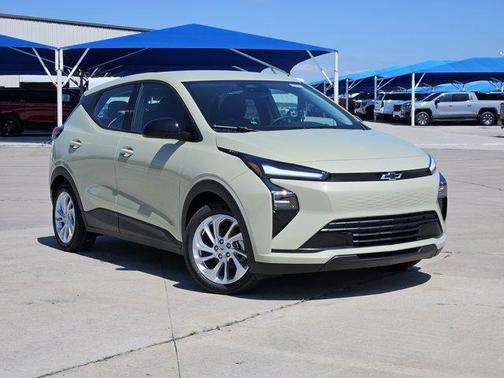 Relic Green Metallic 2027 Chevrolet Bolt LT FWD