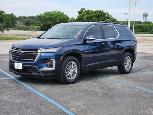 Northsky Blue Metallic 2023 Chevrolet Traverse LT Cloth
