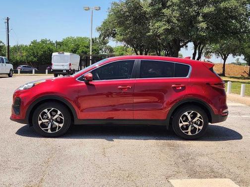 Hyper Red 2022 Kia Sportage LX