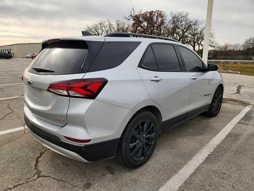 2022 Chevrolet Equinox FWD RS