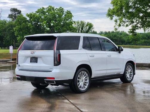 Crystal White Tricoat 2023 Cadillac Escalade Premium Luxury