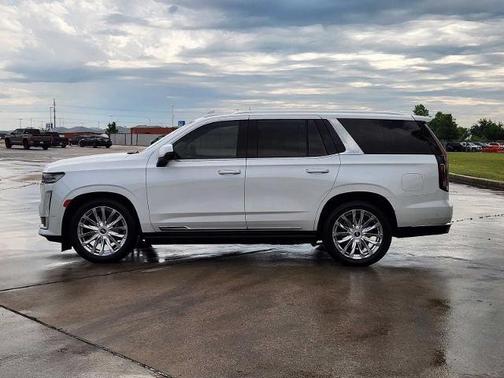 Crystal White Tricoat 2023 Cadillac Escalade Premium Luxury