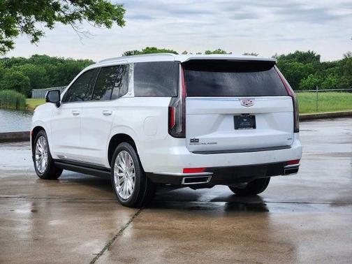 Crystal White Tricoat 2023 Cadillac Escalade Premium Luxury