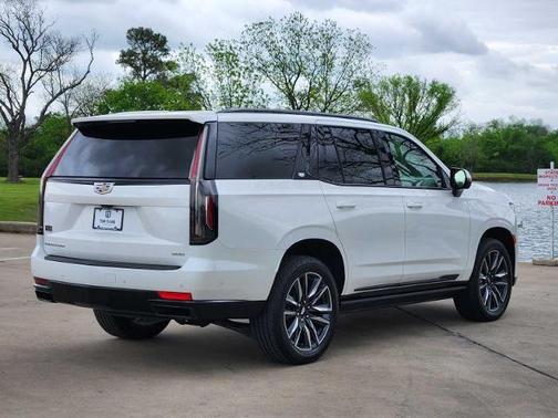 Crystal White Tricoat 2023 Cadillac Escalade Sport Platinum