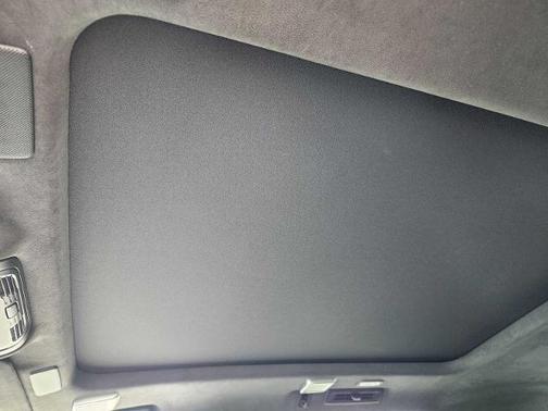 Crystal White Tricoat 2023 Cadillac Escalade Sport Platinum